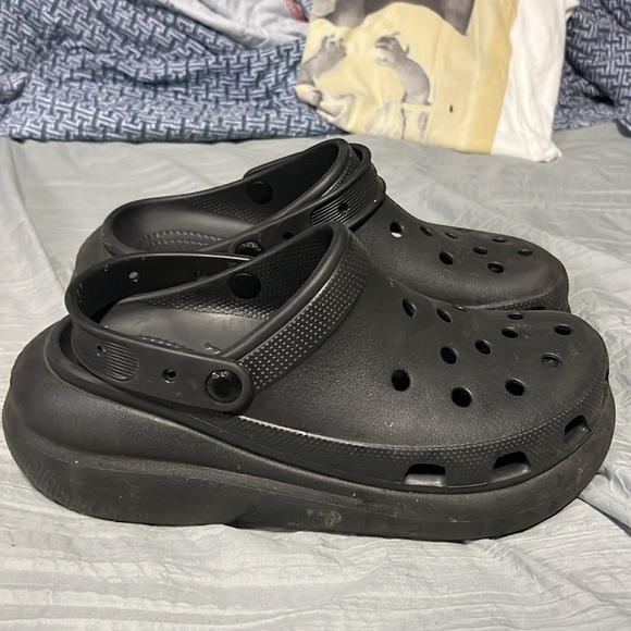 Crocs - Picture 2 of 3